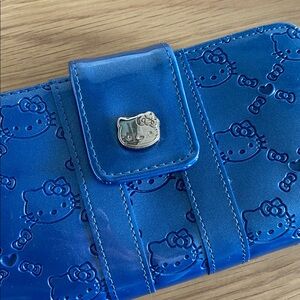 BNWOT Hello Kitty x Loungefly Embossed Wallet Blue